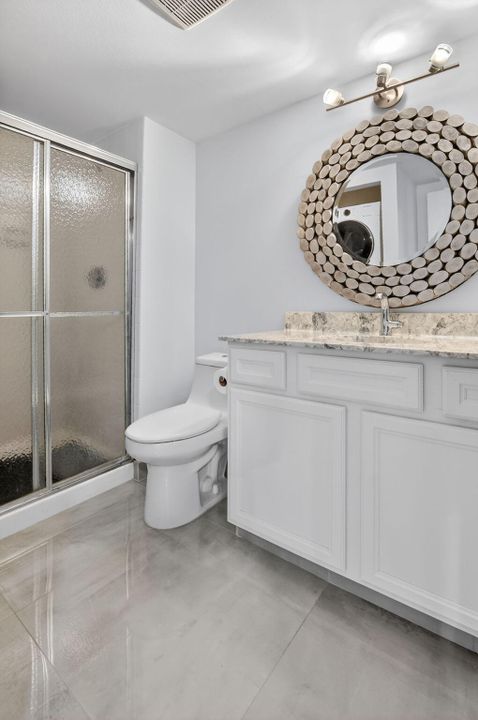 На продажу: $350,000 (2 спален, 2 ванн, 1216 Квадратных фут)