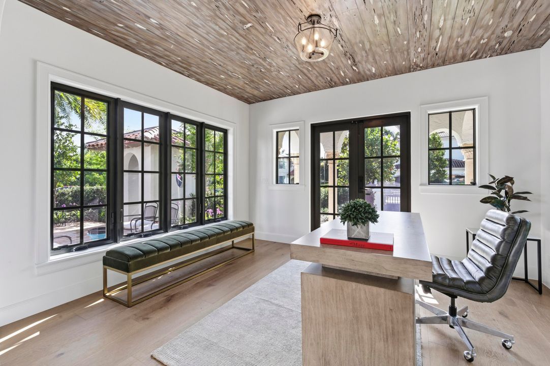 На продажу: $7,300,000 (4 спален, 4 ванн, 4167 Квадратных фут)