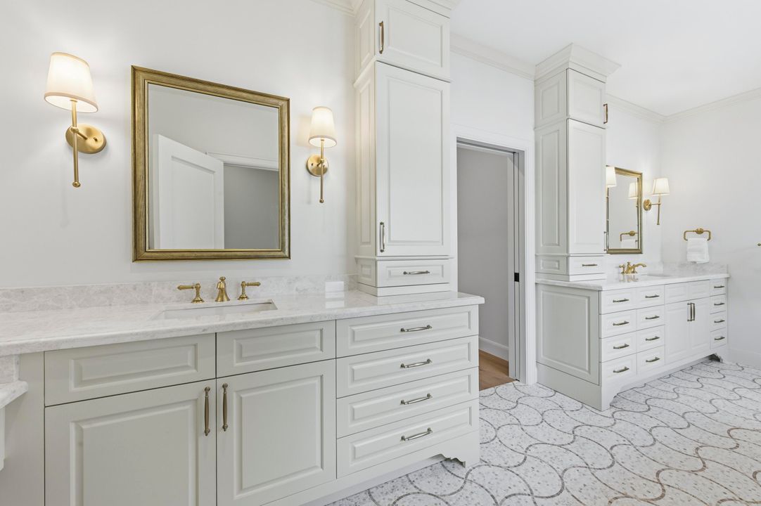 На продажу: $7,300,000 (4 спален, 4 ванн, 4167 Квадратных фут)