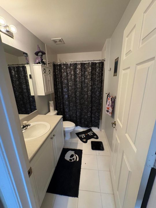 В аренду: $3,150 (3 спален, 2 ванн, 1887 Квадратных фут)