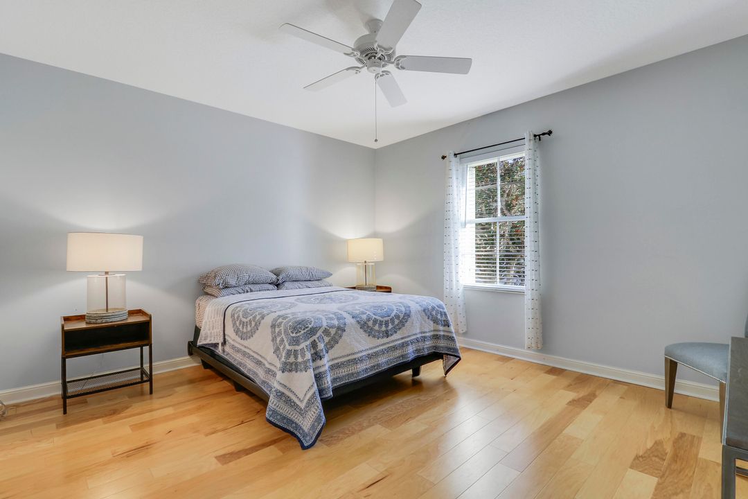 出租: $3,600 (3 贝兹, 2 浴室, 1610 平方英尺)