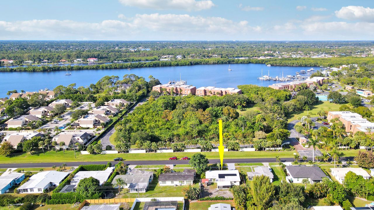 En Venta: $283,000 (3 camas, 1 baños, 1380 Pies cuadrados)