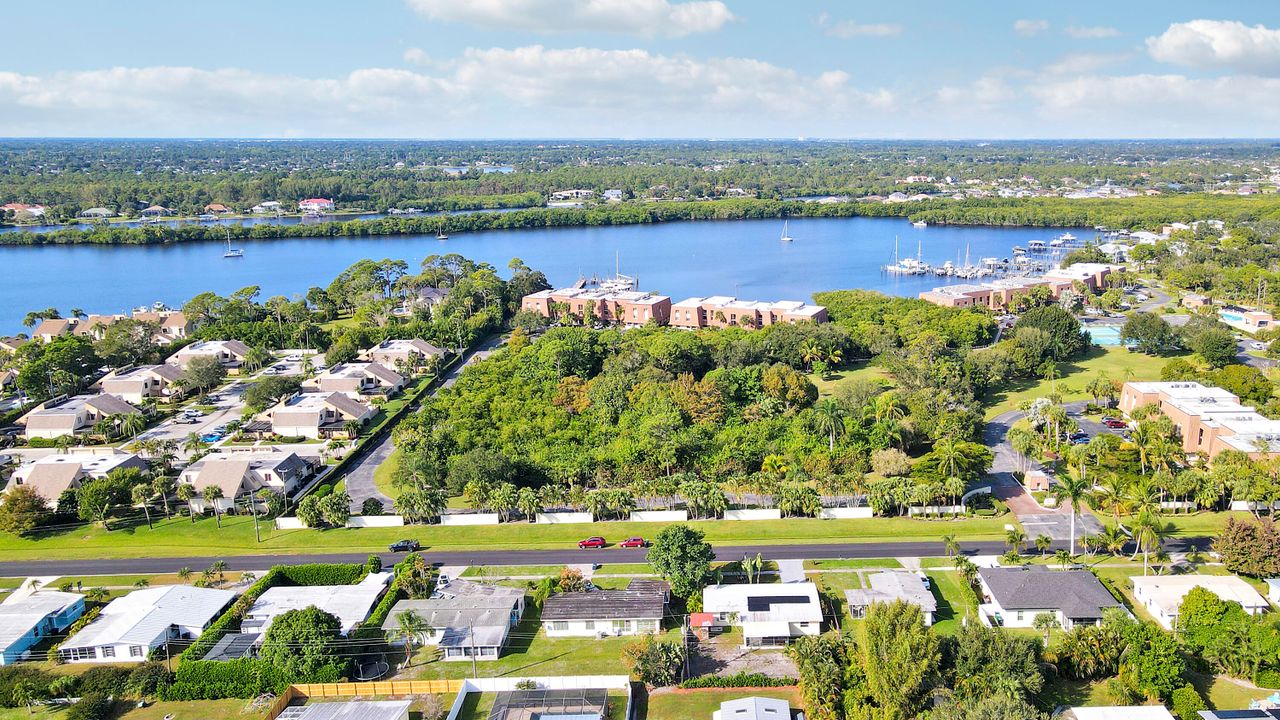 En Venta: $283,000 (3 camas, 1 baños, 1380 Pies cuadrados)