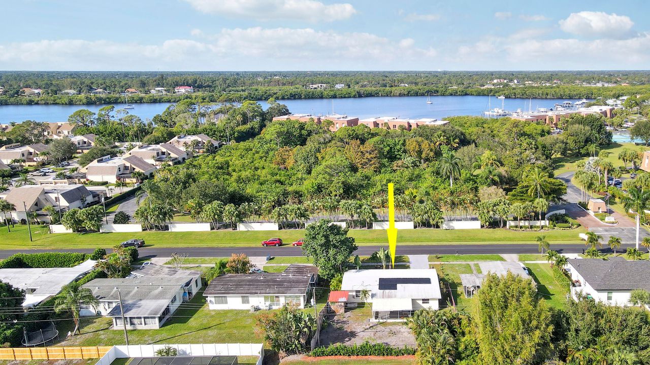 En Venta: $283,000 (3 camas, 1 baños, 1380 Pies cuadrados)