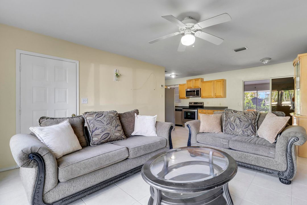 En Venta: $283,000 (3 camas, 1 baños, 1380 Pies cuadrados)