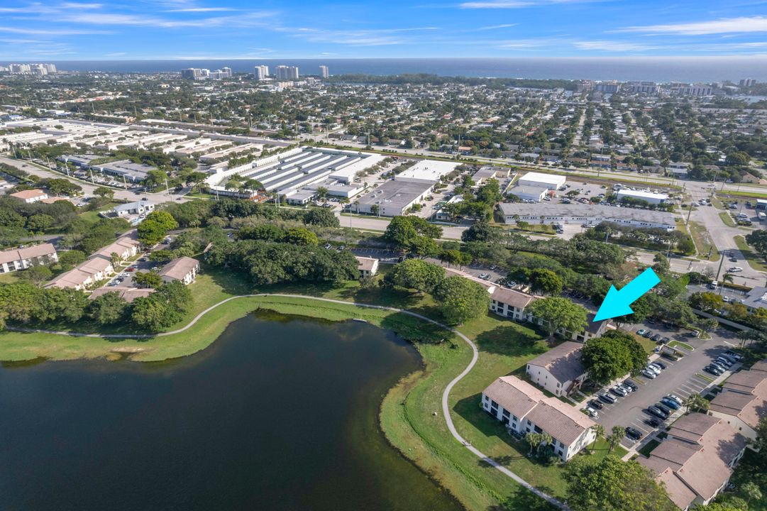 En Venta: $320,000 (2 camas, 2 baños, 938 Pies cuadrados)