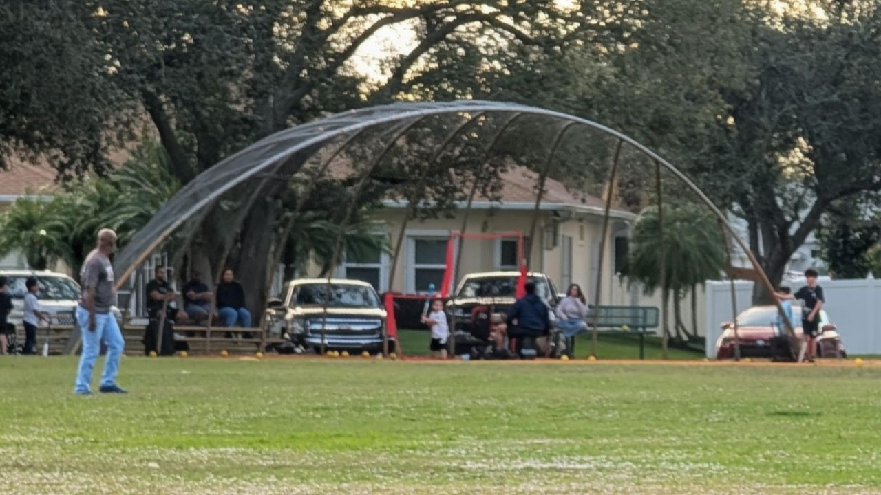 待售: $295,995 (2 贝兹, 2 浴室, 925 平方英尺)