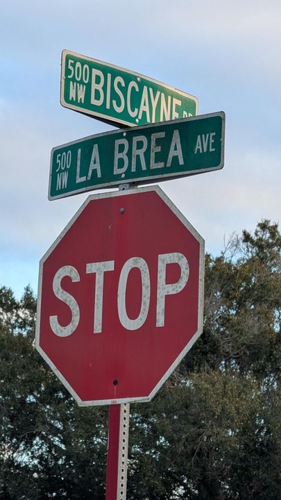 待售: $295,995 (2 贝兹, 2 浴室, 925 平方英尺)