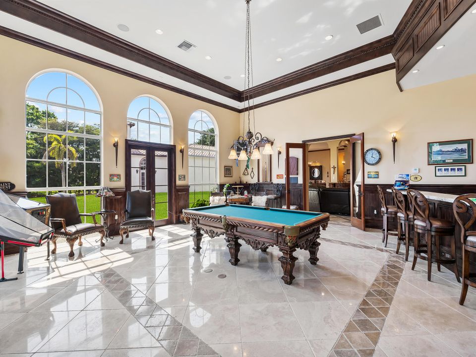 For Sale: $5,900,000 (6 beds, 7 baths, 8257 Square Feet)