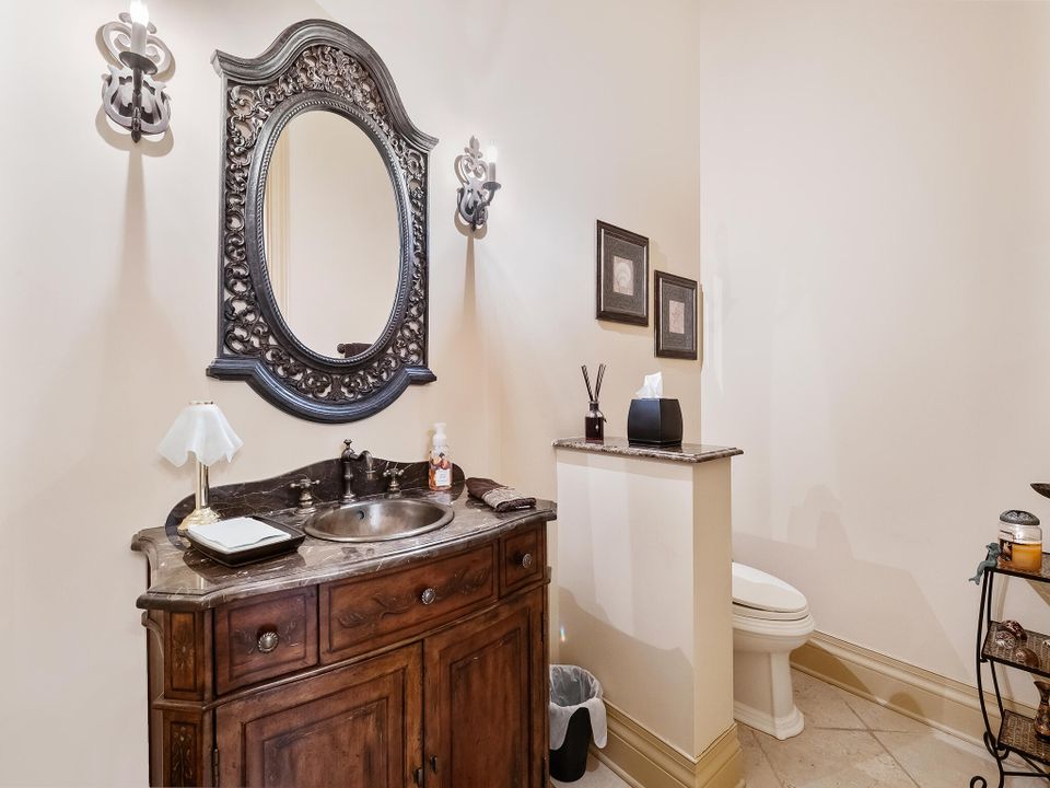 For Sale: $5,900,000 (6 beds, 7 baths, 8257 Square Feet)