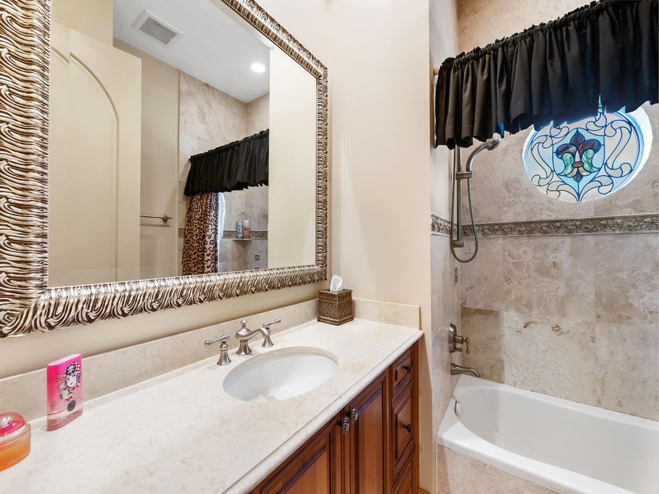 For Sale: $5,900,000 (6 beds, 7 baths, 8257 Square Feet)