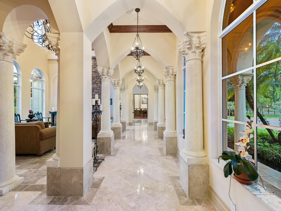 For Sale: $5,900,000 (6 beds, 7 baths, 8257 Square Feet)