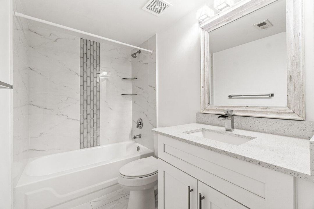 待售: $333,000 (2 贝兹, 2 浴室, 1230 平方英尺)