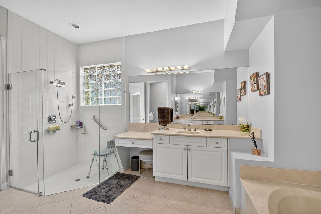 待售: $550,000 (3 贝兹, 2 浴室, 2188 平方英尺)