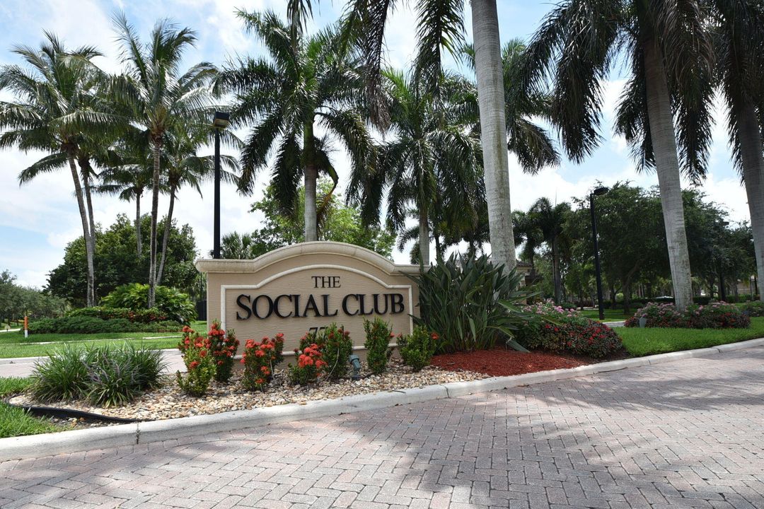 待售: $550,000 (3 贝兹, 2 浴室, 2188 平方英尺)