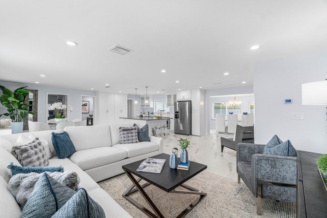 For Sale: $2,200,000 (4 beds, 2 baths, 2003 Square Feet)