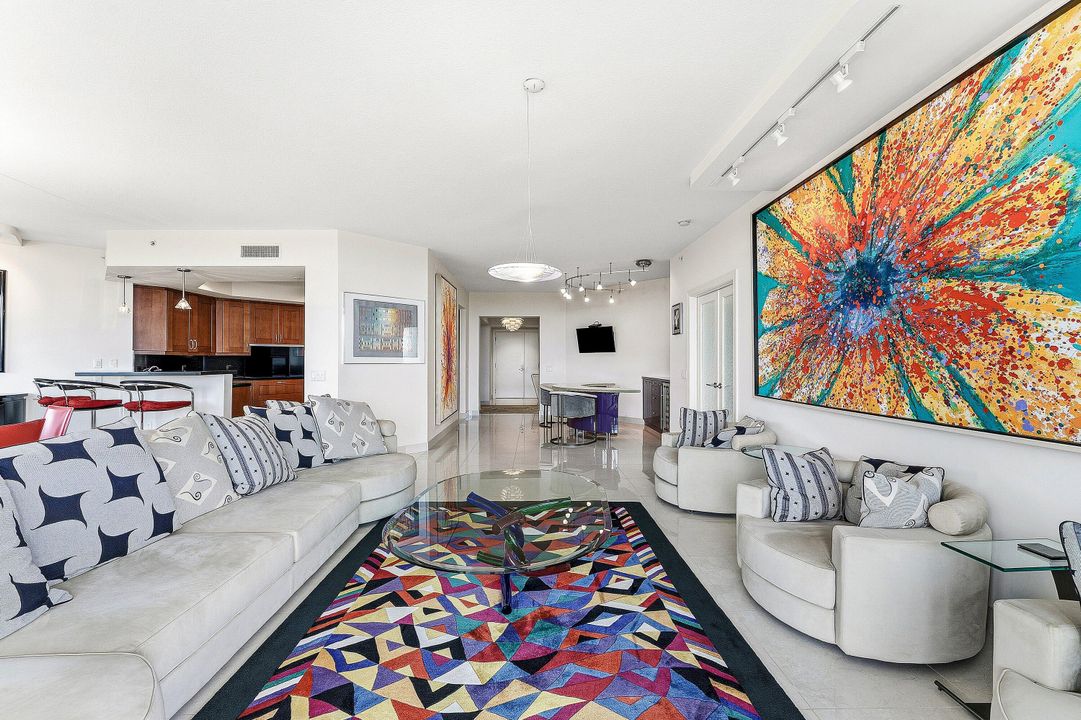 待售: $999,999 (3 贝兹, 3 浴室, 2494 平方英尺)