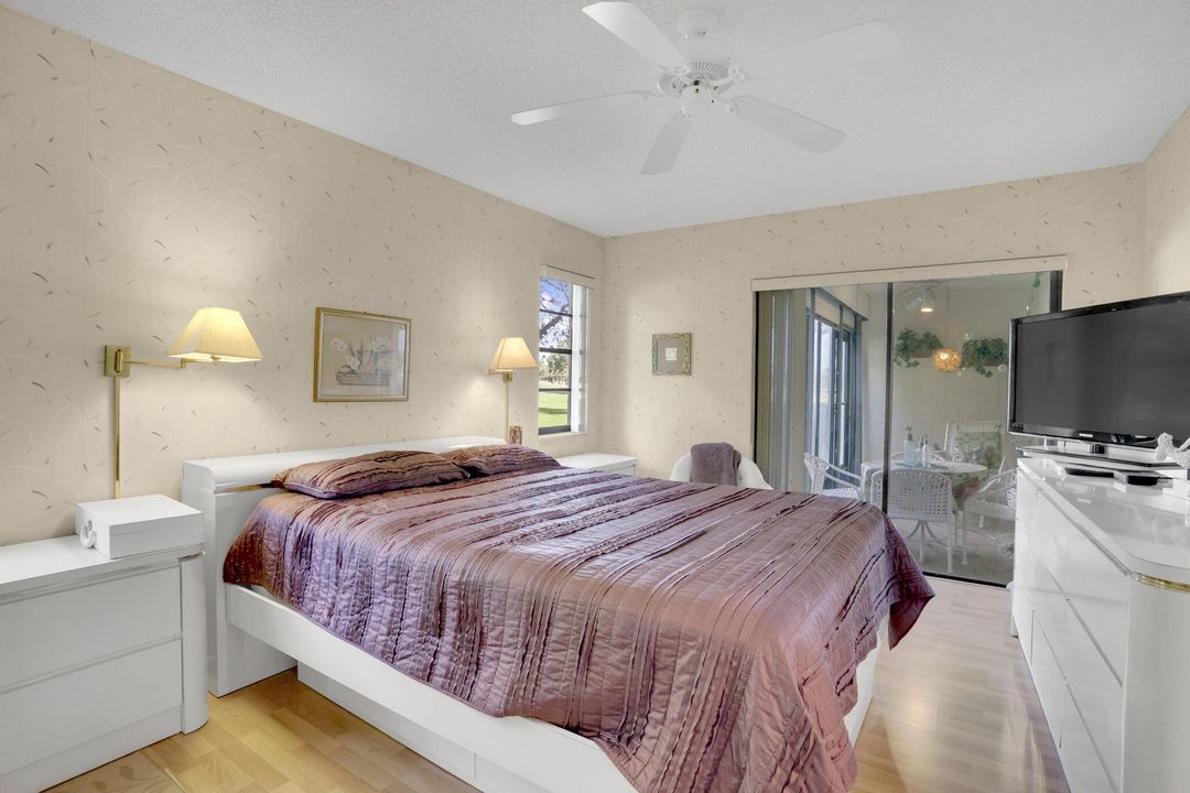 For Sale: $195,000 (2 beds, 2 baths, 1178 Square Feet)