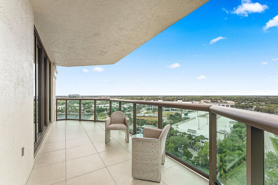 待售: $999,999 (3 贝兹, 3 浴室, 2494 平方英尺)