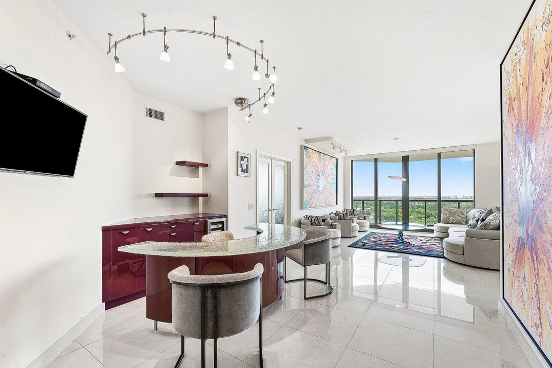 待售: $999,999 (3 贝兹, 3 浴室, 2494 平方英尺)