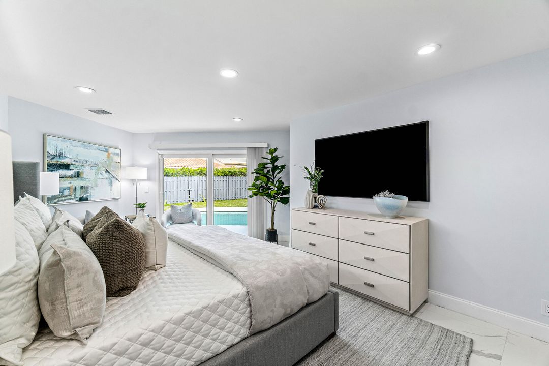 For Sale: $2,200,000 (4 beds, 2 baths, 2003 Square Feet)