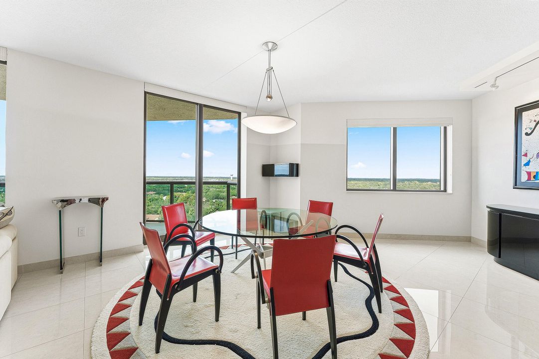 待售: $999,999 (3 贝兹, 3 浴室, 2494 平方英尺)