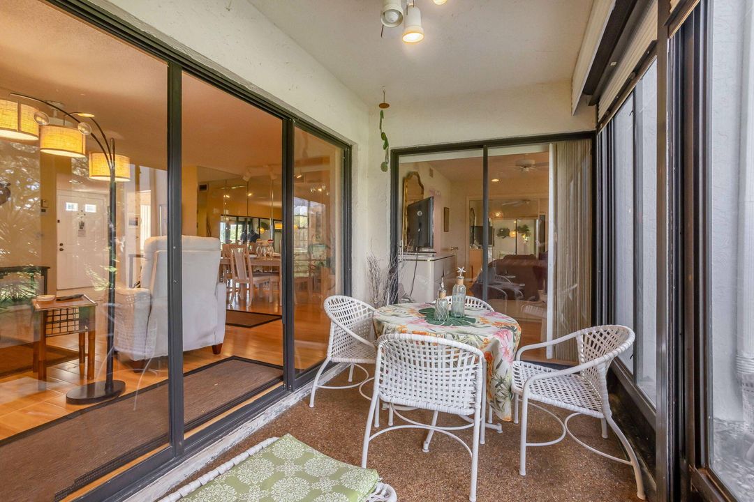 For Sale: $195,000 (2 beds, 2 baths, 1178 Square Feet)