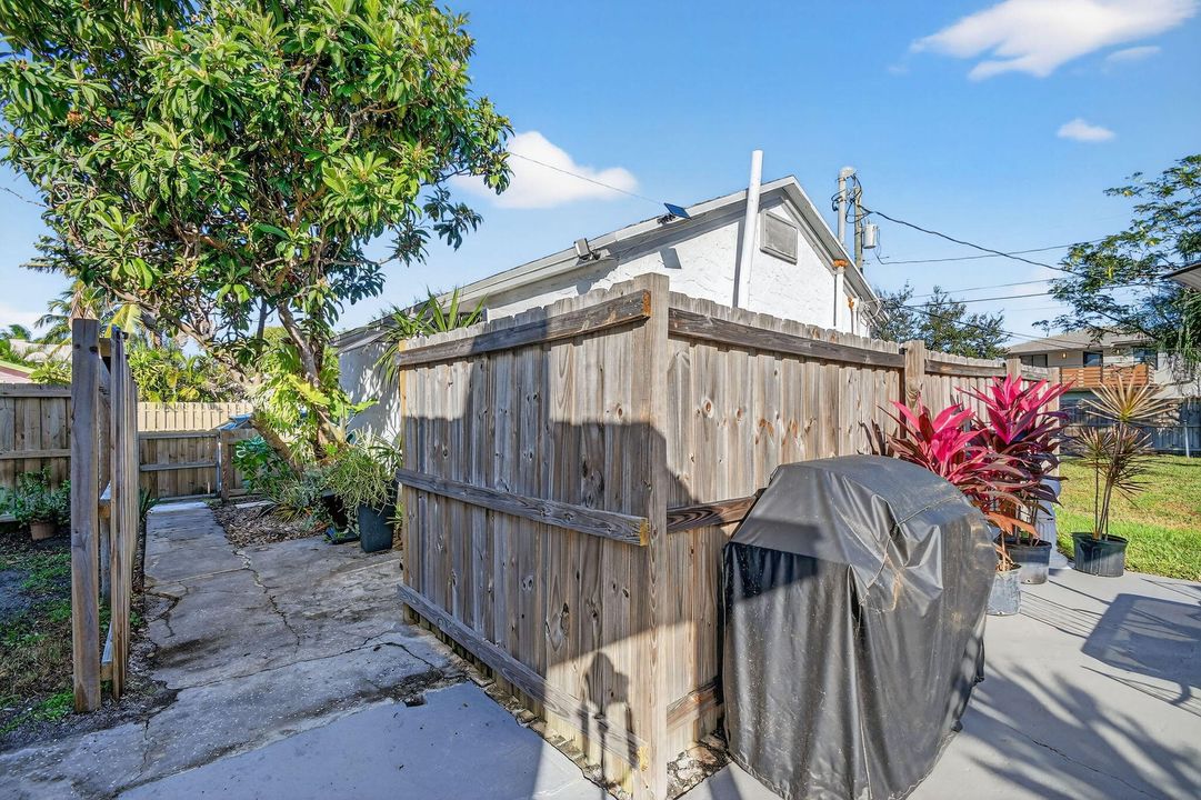 En Renta: $8,450 (4 camas, 3 baños, 1344 Pies cuadrados)