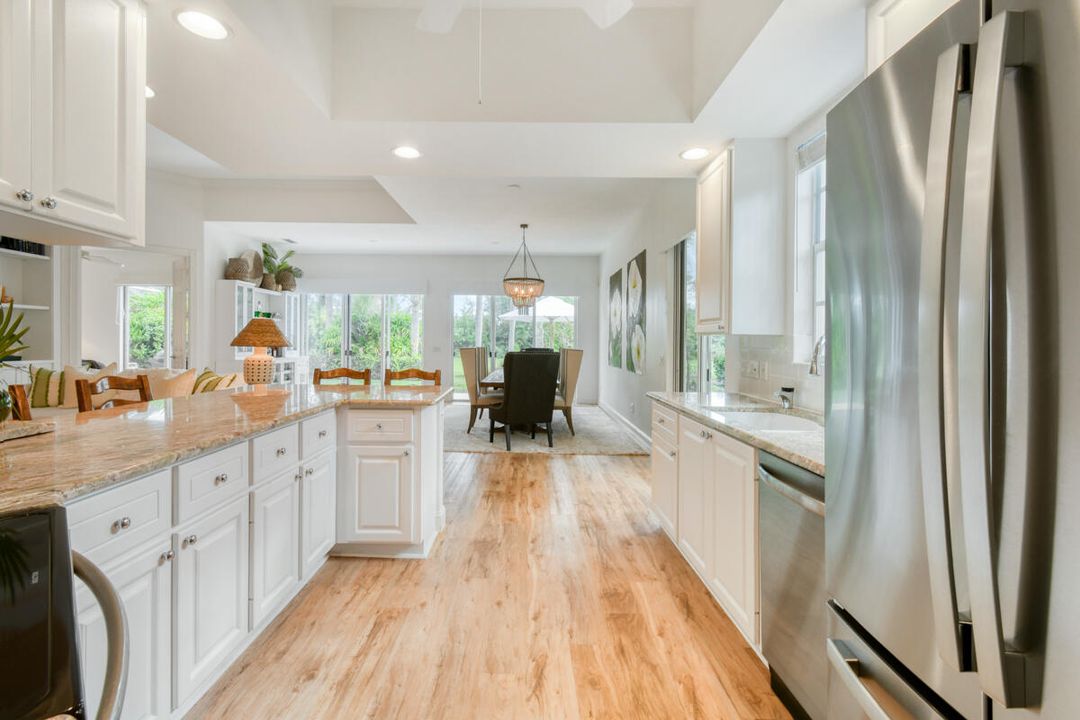 待售: $760,000 (3 贝兹, 3 浴室, 2186 平方英尺)