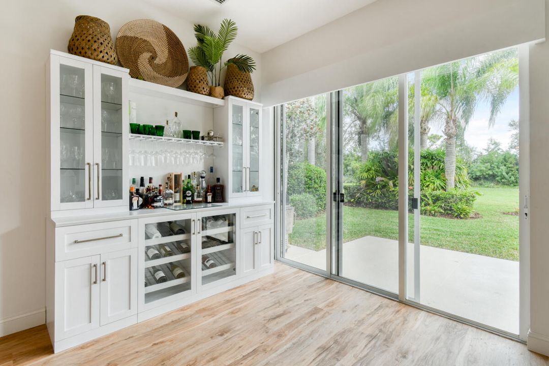 待售: $760,000 (3 贝兹, 3 浴室, 2186 平方英尺)