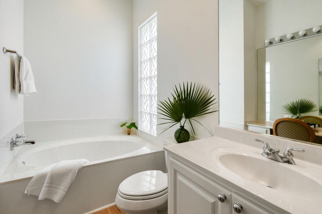 待售: $760,000 (3 贝兹, 3 浴室, 2186 平方英尺)