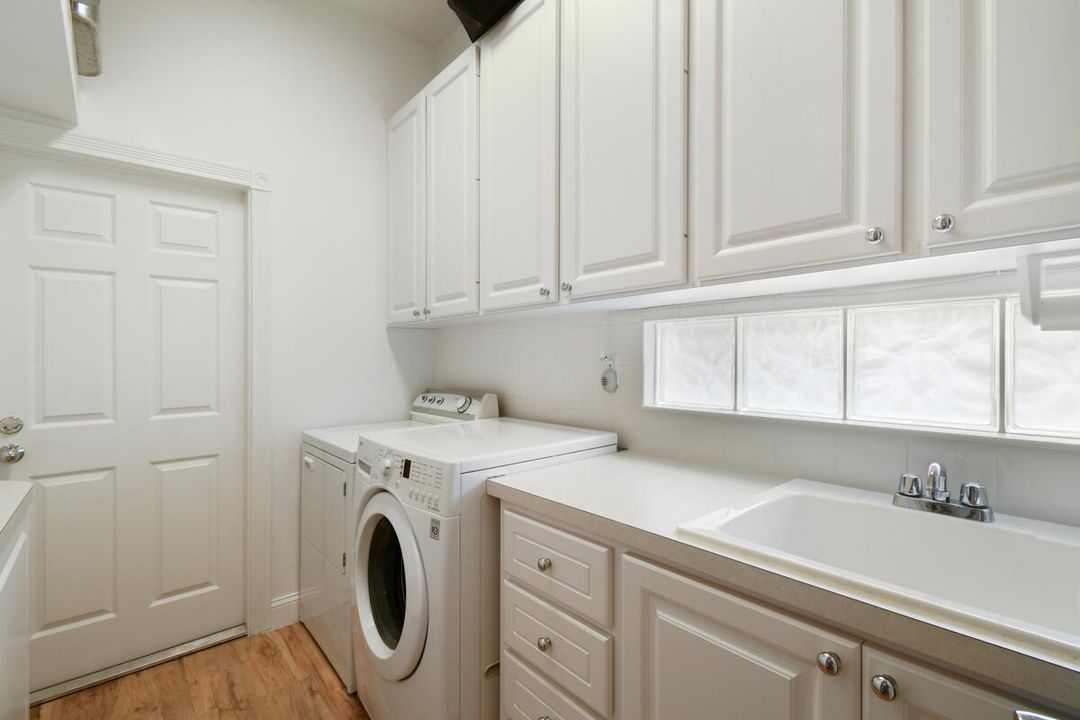 待售: $760,000 (3 贝兹, 3 浴室, 2186 平方英尺)