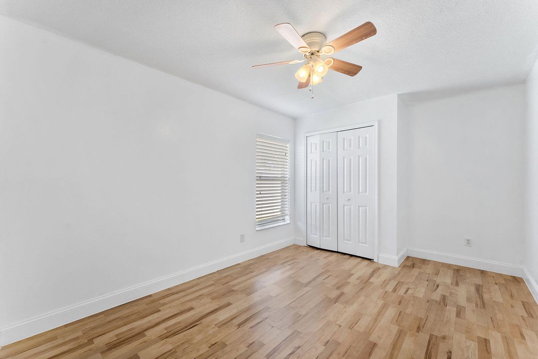 En Venta: $385,000 (3 camas, 2 baños, 1447 Pies cuadrados)