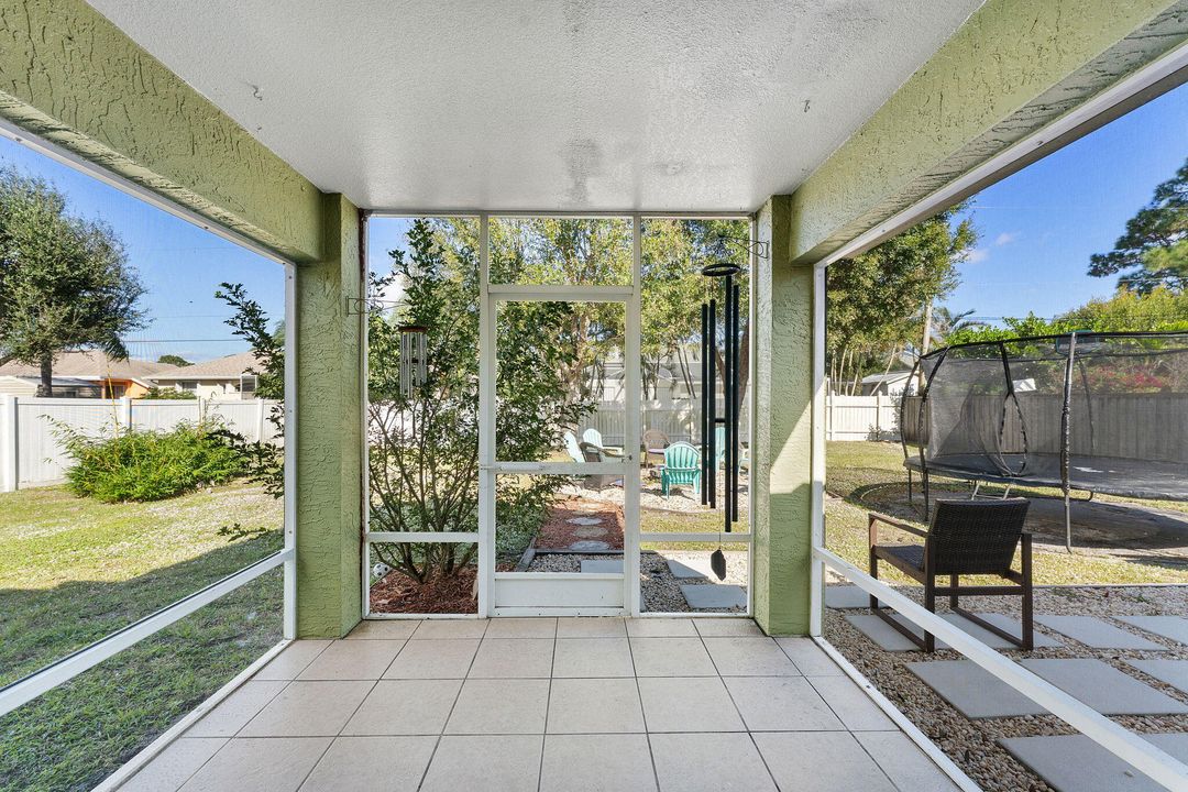 En Venta: $385,000 (3 camas, 2 baños, 1447 Pies cuadrados)