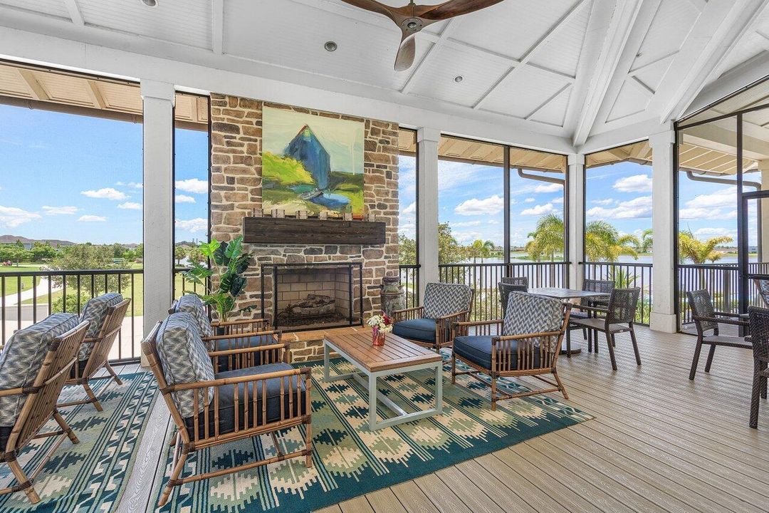 For Sale: $739,000 (3 beds, 3 baths, 2635 Square Feet)