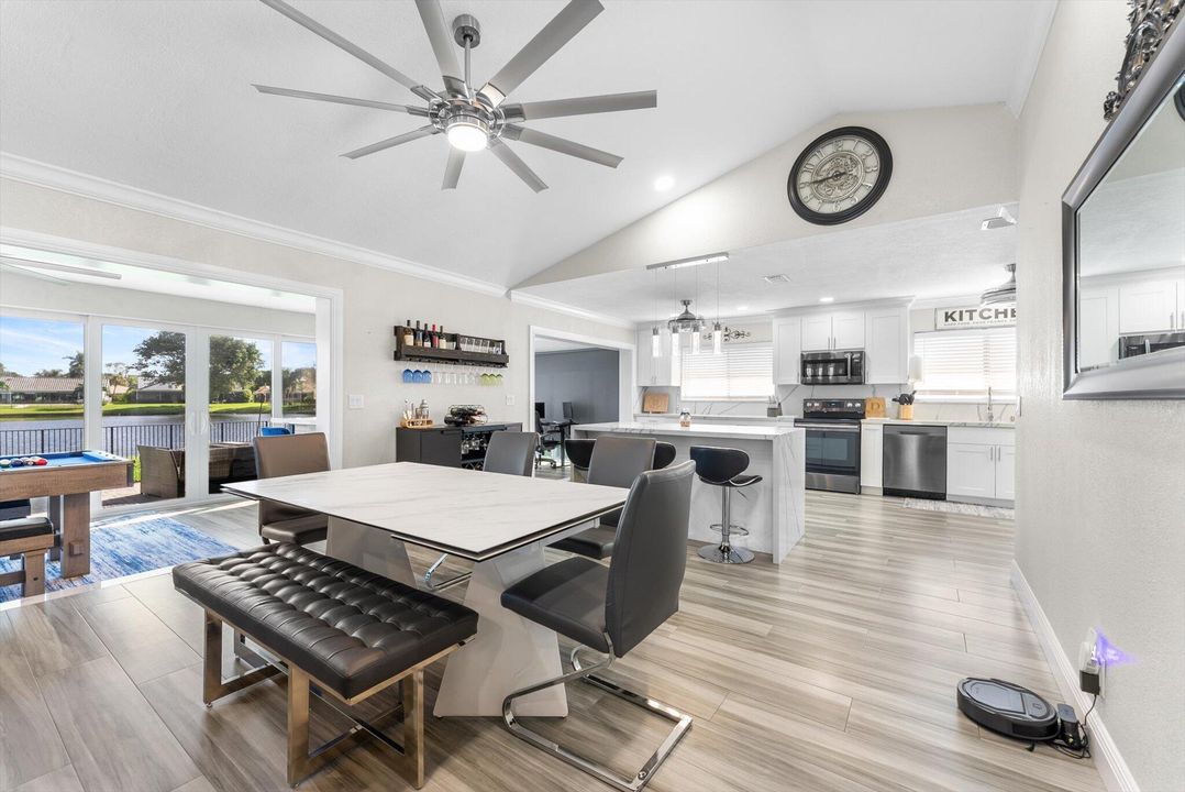 For Sale: $742,000 (2 beds, 2 baths, 2222 Square Feet)