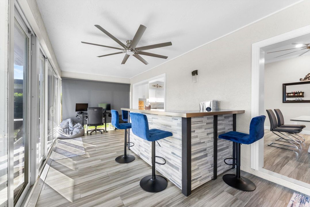 For Sale: $742,000 (2 beds, 2 baths, 2222 Square Feet)