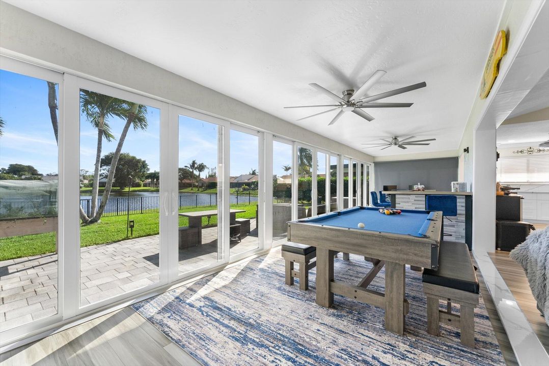 For Sale: $742,000 (2 beds, 2 baths, 2222 Square Feet)