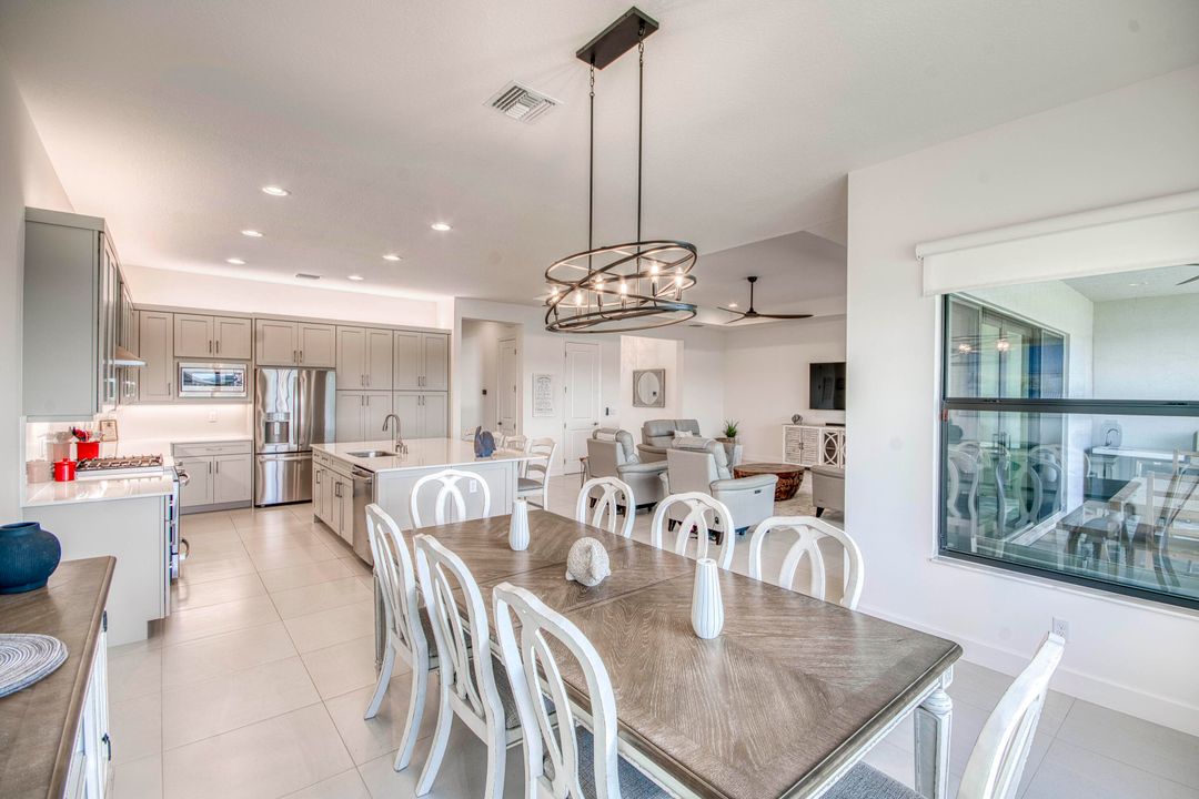 For Sale: $1,195,000 (3 beds, 3 baths, 2668 Square Feet)