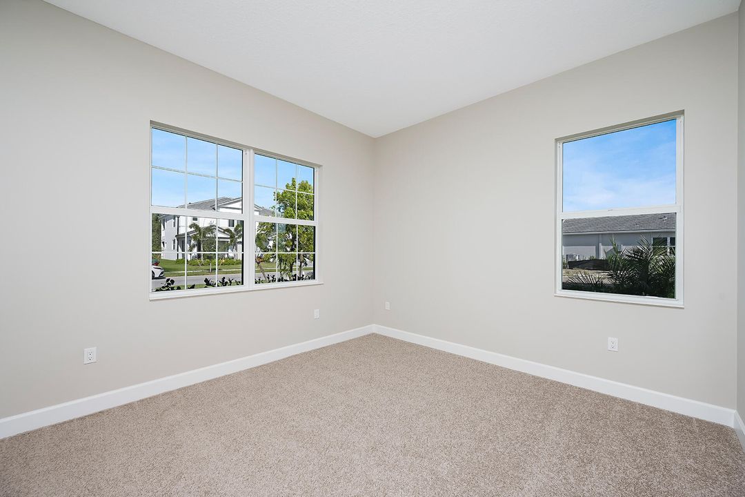 На продажу: $1,088,920 (5 спален, 5 ванн, 3752 Квадратных фут)