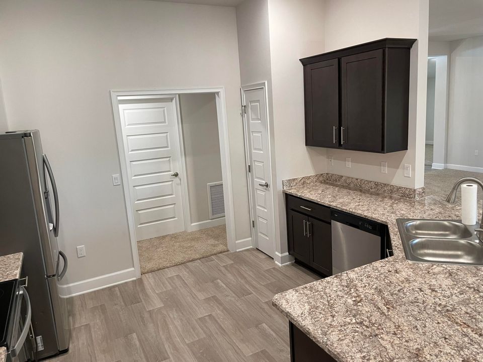 En Renta: $3,200 (4 camas, 3 baños, 2257 Pies cuadrados)