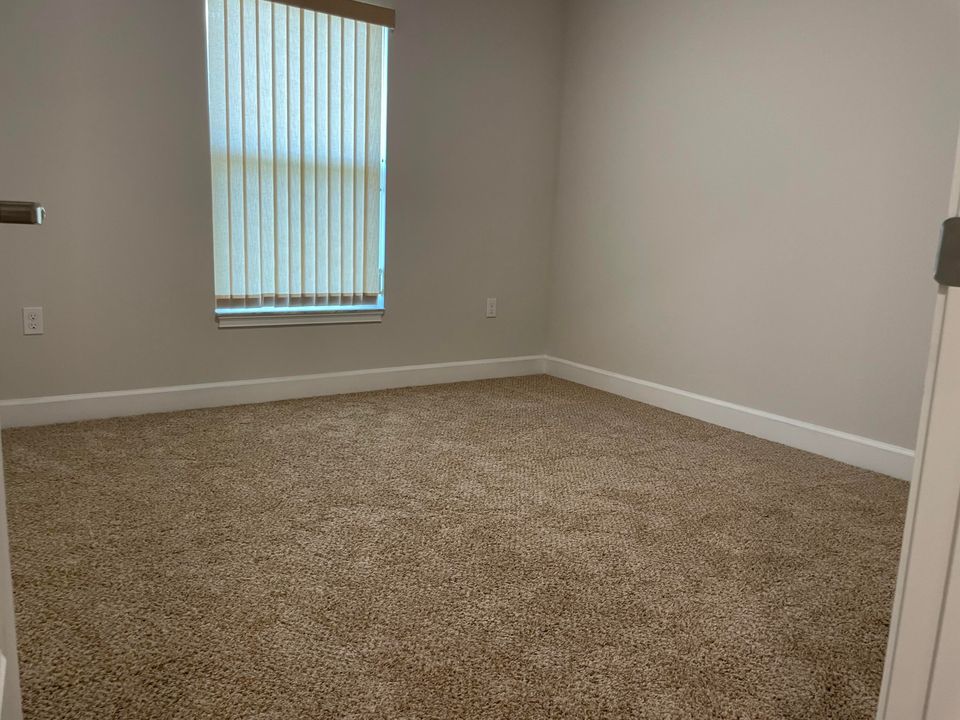 En Renta: $3,200 (4 camas, 3 baños, 2257 Pies cuadrados)