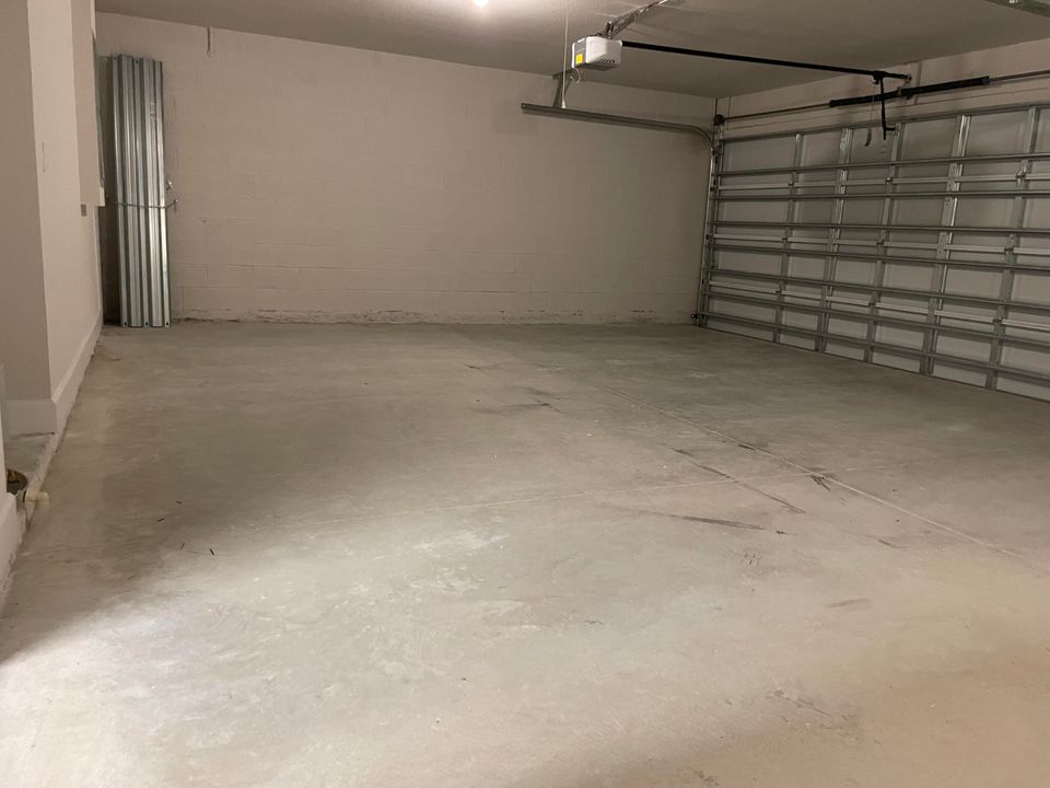 En Renta: $3,200 (4 camas, 3 baños, 2257 Pies cuadrados)