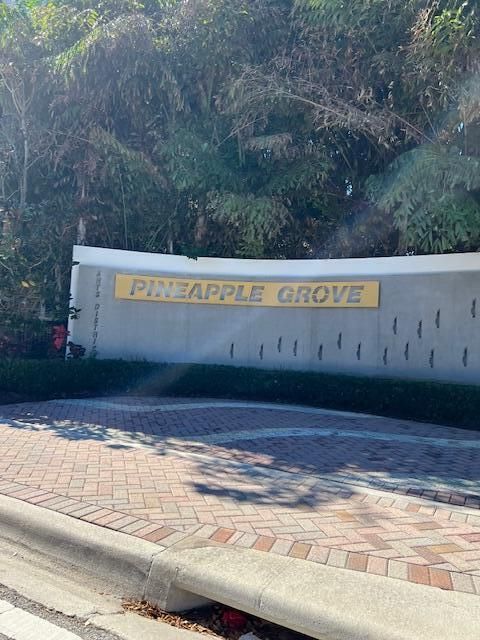 En Venta: $1,950,000 (3 camas, 3 baños, 2401 Pies cuadrados)