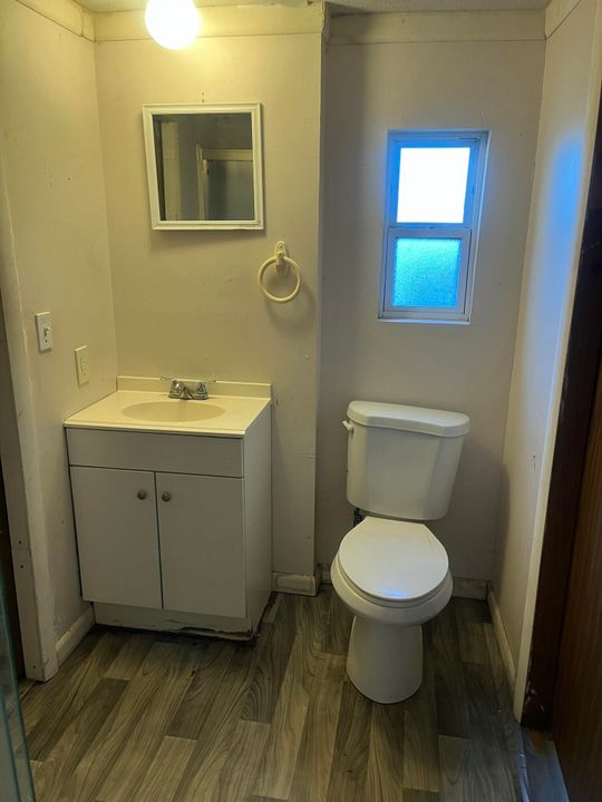 待售: $164,000 (4 贝兹, 2 浴室, 1248 平方英尺)