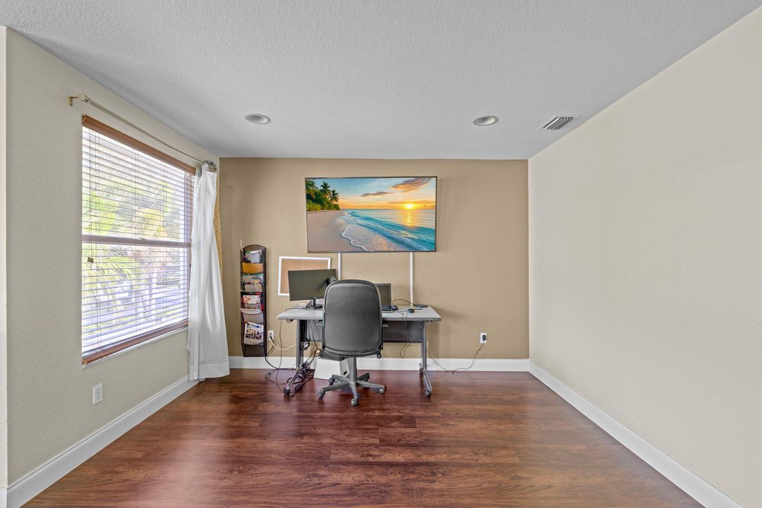 待售: $635,000 (6 贝兹, 4 浴室, 3424 平方英尺)