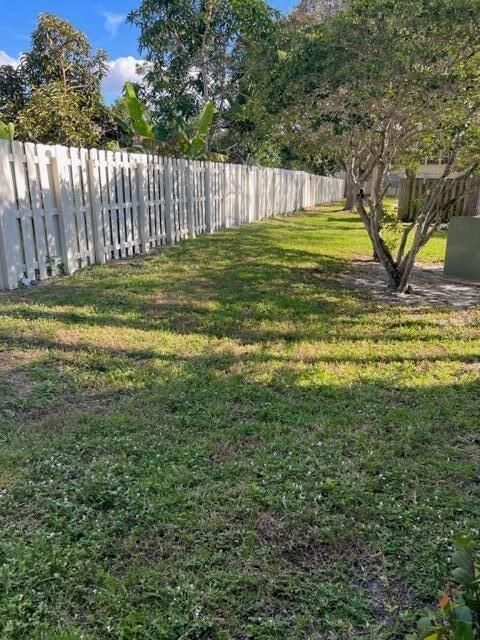 待售: $229,900 (2 贝兹, 2 浴室, 1201 平方英尺)