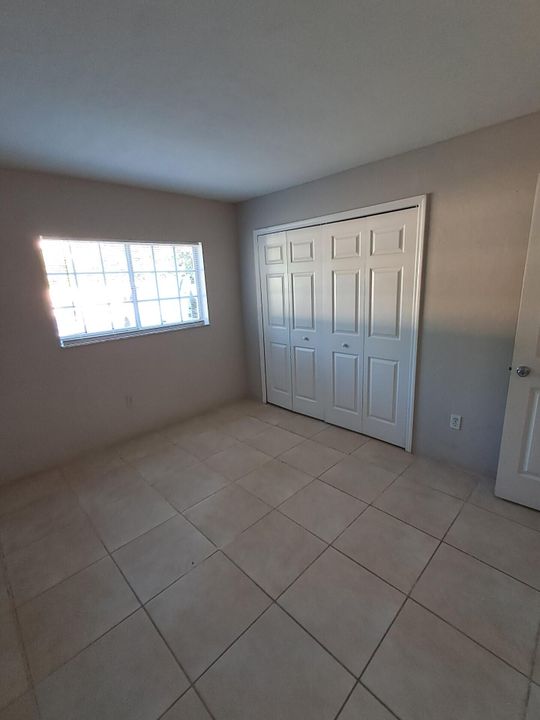 待售: $229,900 (2 贝兹, 2 浴室, 1201 平方英尺)