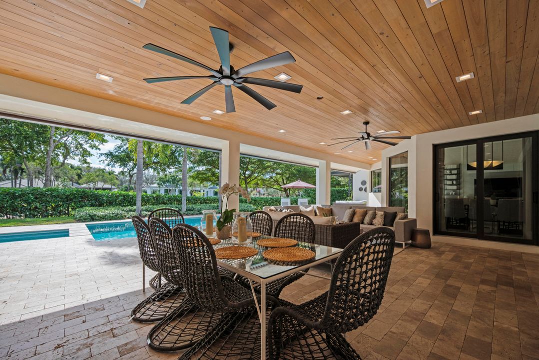 For Sale: $5,495,000 (5 beds, 7 baths, 4835 Square Feet)