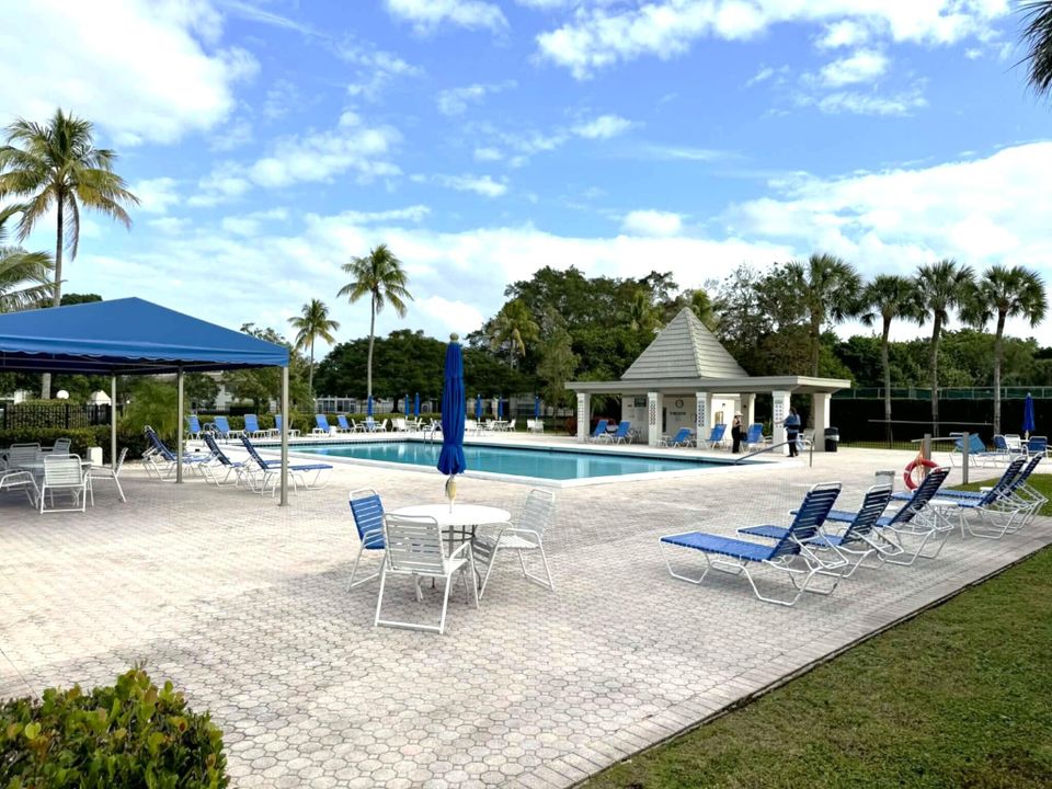 На продажу: $90,000 (1 спален, 1 ванн, 662 Квадратных фут)